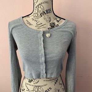 Forever 21 gray long sleeve button up🤎